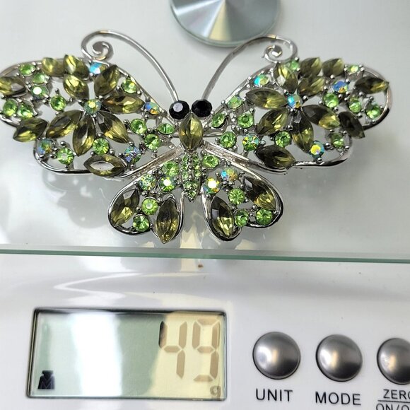 Large Green Butterfly Brooch Pin - Picture 11 of 12